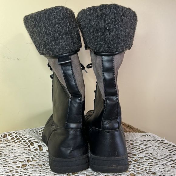 Ladies thinsulate lined‎ winter boots, size 7 - Picture 2 of 9